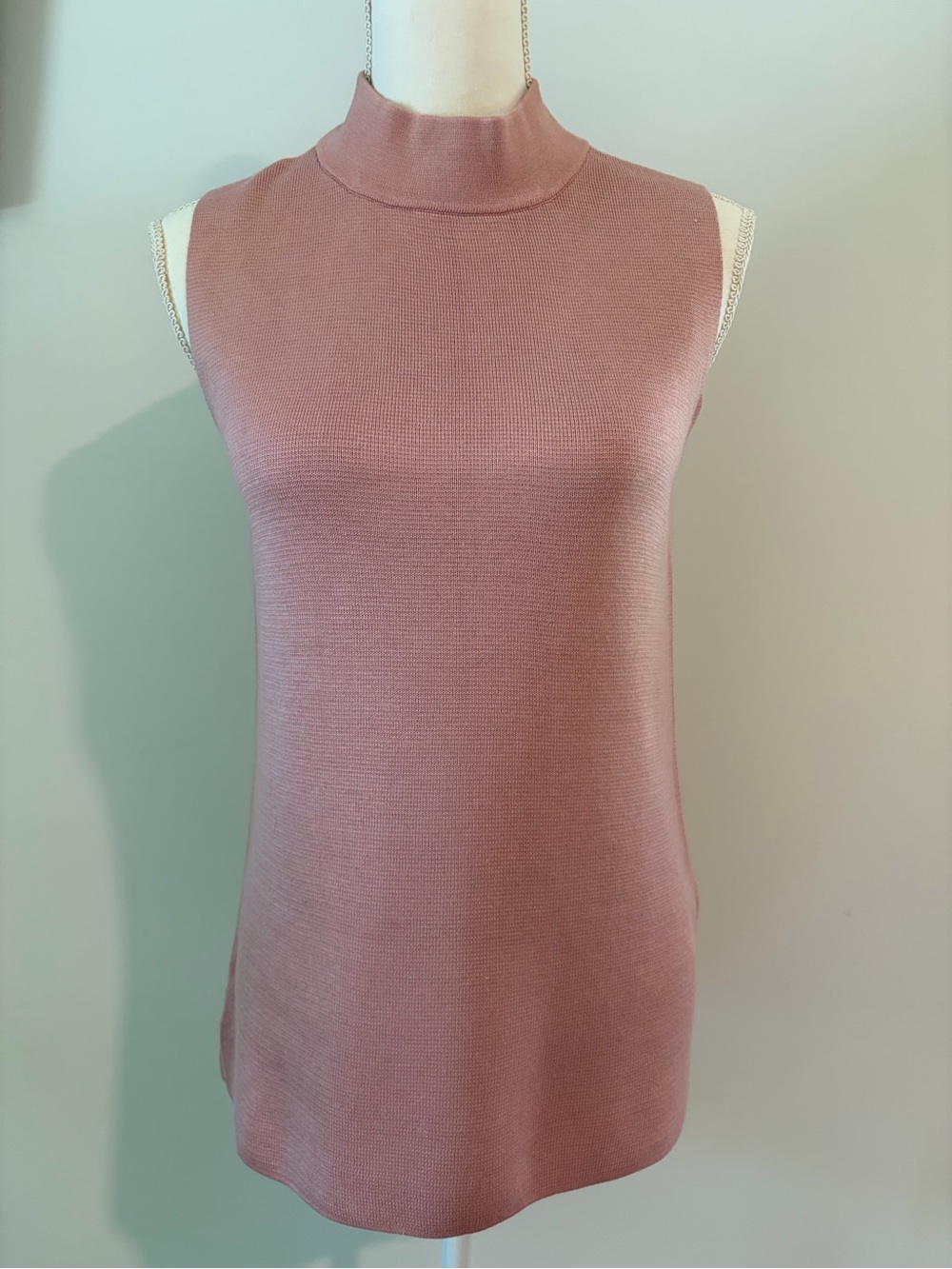 Banana Republic Sleeveless Mock Neck Top - Dusty Mauve
